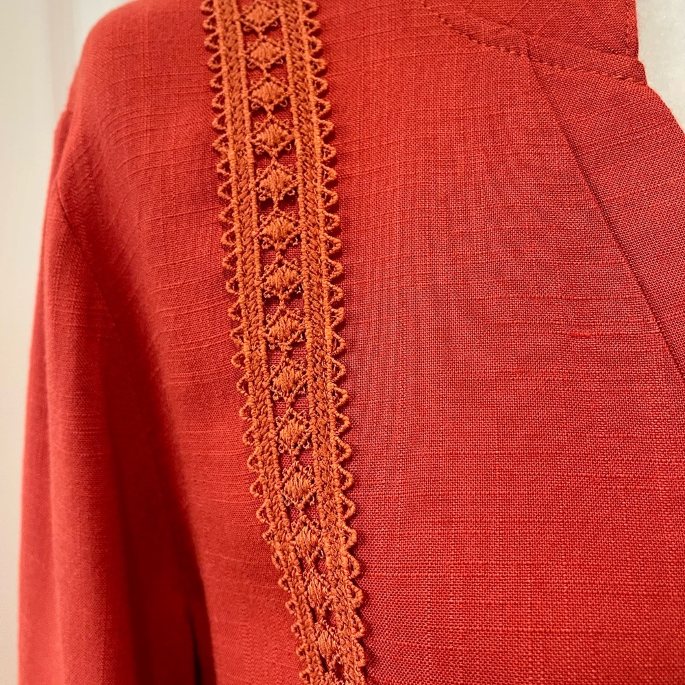 NWOT Amaryllis Puff Long Sleeves Crochet Embellished Top - Picture 8 of 10